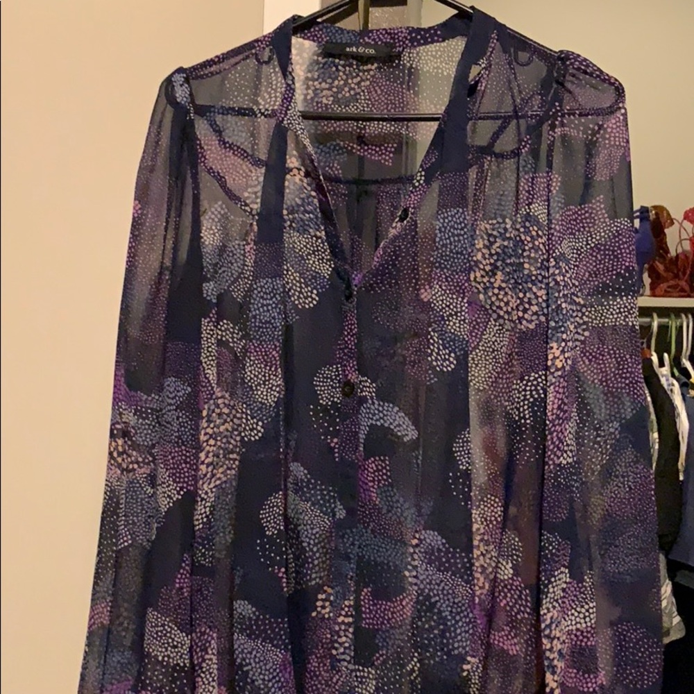 Ark & co. Top